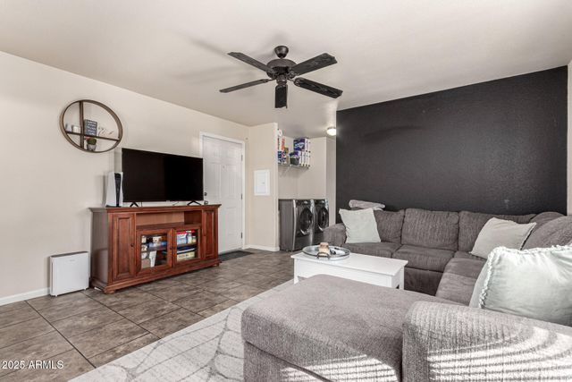 7810 W PEORIA Avenue 121, Peoria, AZ 85345