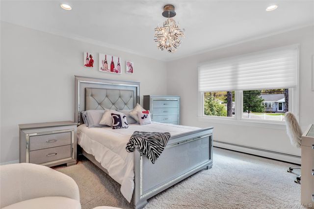 19 Oakwood Avenue, Miller Place, NY 11764