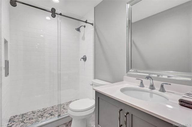 19 Oakwood Avenue, Miller Place, NY 11764