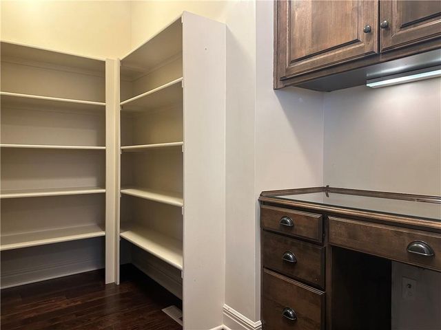 15828 Hayes Street, Overland Park, KS 66221