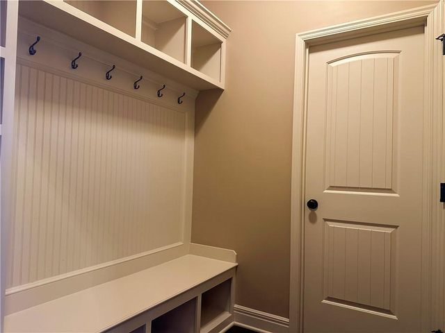 15828 Hayes Street, Overland Park, KS 66221