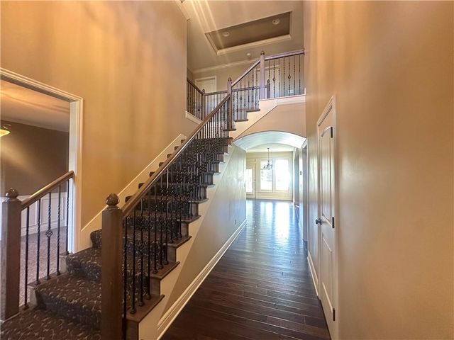 15828 Hayes Street, Overland Park, KS 66221