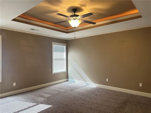 15828 Hayes Street, Overland Park, KS 66221