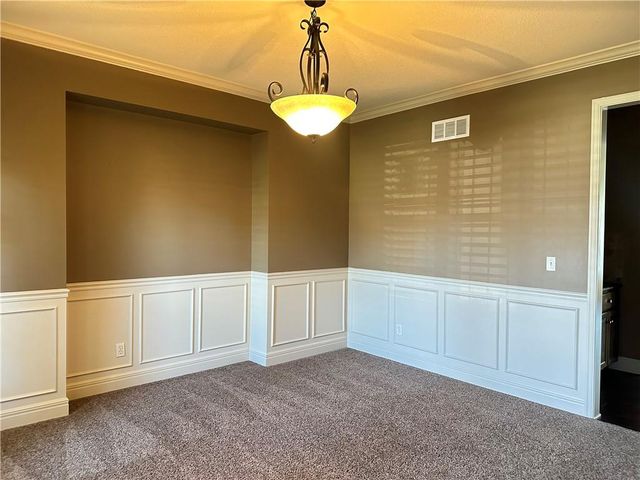 15828 Hayes Street, Overland Park, KS 66221