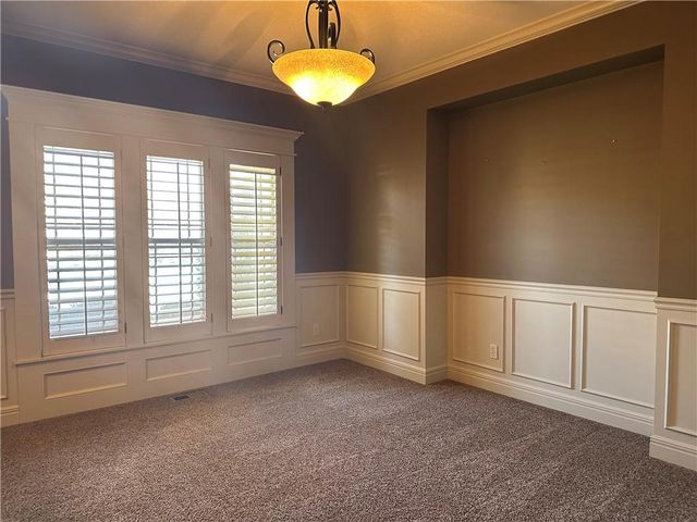 15828 Hayes Street, Overland Park, KS 66221