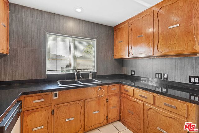 4373 Mcconnell Boulevard, Los Angeles, CA 90066