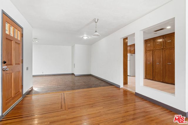 4373 Mcconnell Boulevard, Los Angeles, CA 90066