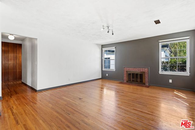 4373 Mcconnell Boulevard, Los Angeles, CA 90066