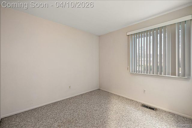 19246 Todd Drive, Clinton Charter Township, MI 48038