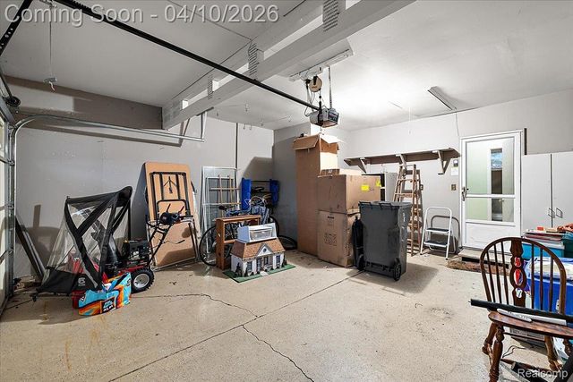 19246 Todd Drive, Clinton Charter Township, MI 48038