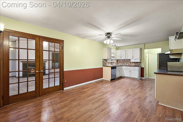 19246 Todd Drive, Clinton Charter Township, MI 48038