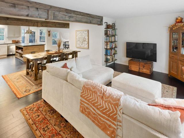 4453 Hwy 95 NE, Cambridge, MN 55008