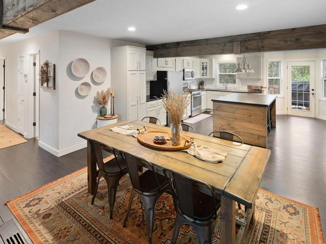 4453 Hwy 95 NE, Cambridge, MN 55008