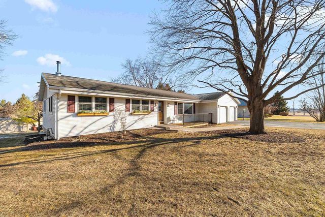 2613 E Grandview Drive, Milton, WI 53563