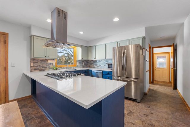 2613 E Grandview Drive, Milton, WI 53563