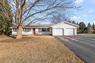 2613 E Grandview Drive, Milton, WI 53563