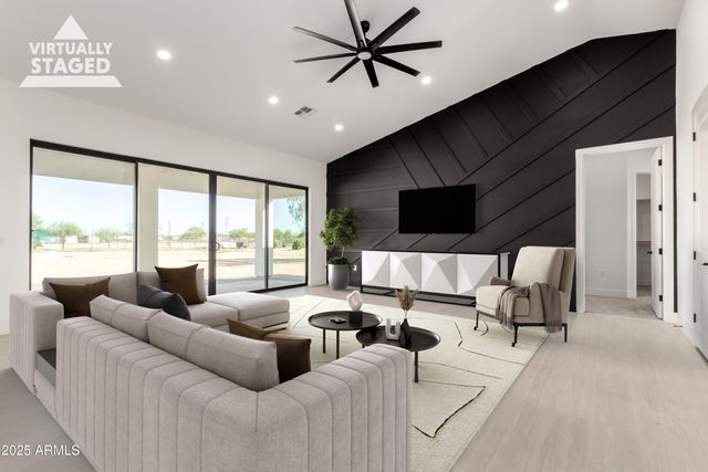 681 N BRUNER Road, Buckeye, AZ 85396