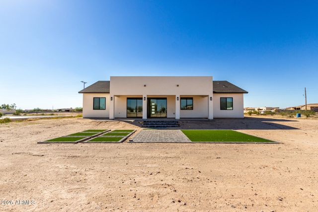 681 N BRUNER Road, Buckeye, AZ 85396
