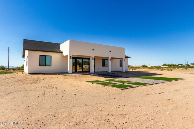 681 N BRUNER Road, Buckeye, AZ 85396