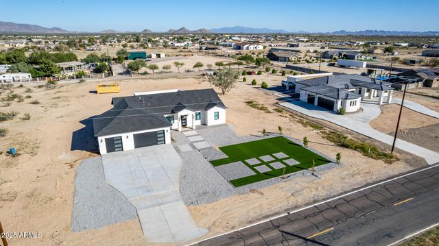 681 N BRUNER Road, Buckeye, AZ 85396