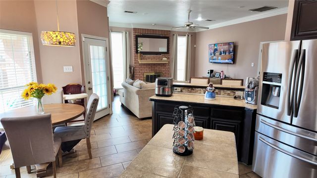 1320 Bold Forbes Drive, Grand Prairie, TX 75052