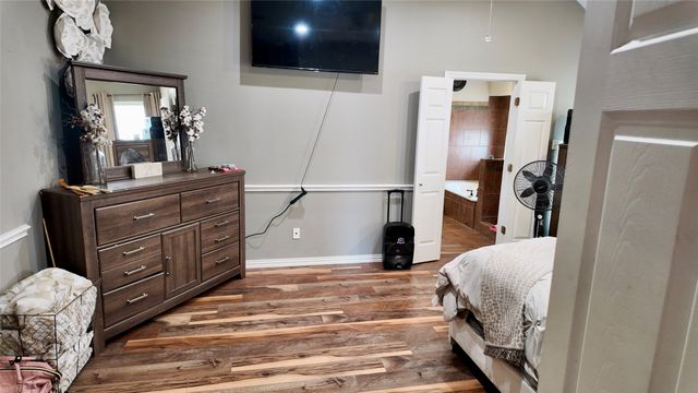 1320 Bold Forbes Drive, Grand Prairie, TX 75052