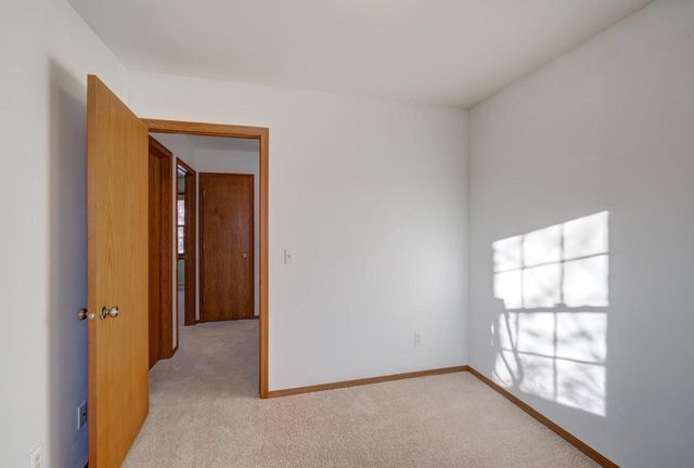 2806 Wentworth Drive, Madison, WI 53719