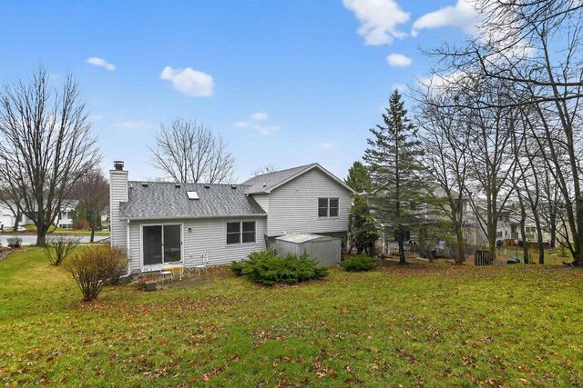 2806 Wentworth Drive, Madison, WI 53719