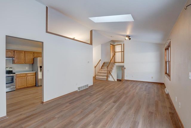 2806 Wentworth Drive, Madison, WI 53719