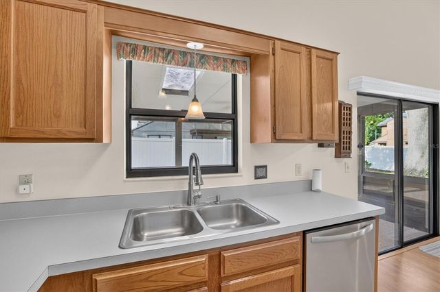 1214 CREEKBOTTOM CIRCLE, Orlando, FL 32825