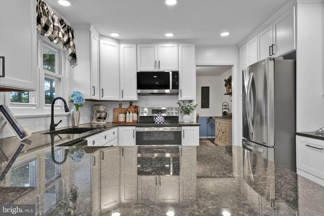 1812 MILLER DR, Finksburg, MD 21048