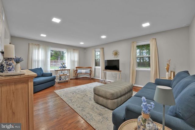 1812 MILLER DR, Finksburg, MD 21048