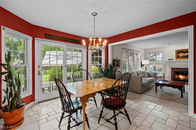 5318 New Haven Court, Sheffield Village, OH 44054