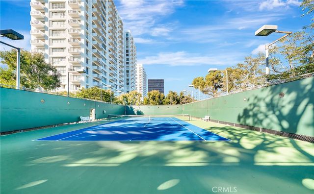 2170 Century Park E 208, Los Angeles, CA 90067