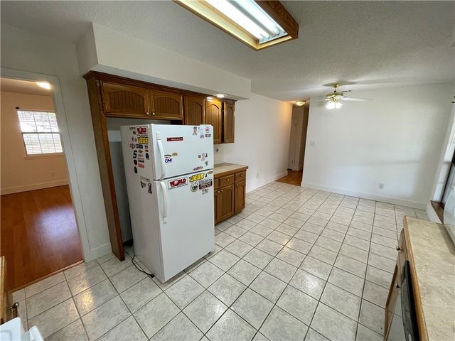 914 Quail Hollow Road, Dover, AR 72837