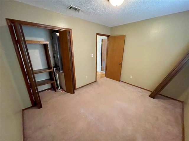 914 Quail Hollow Road, Dover, AR 72837