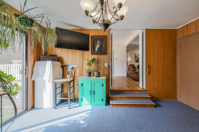 44 Temi Rd, Holliston, MA 01746