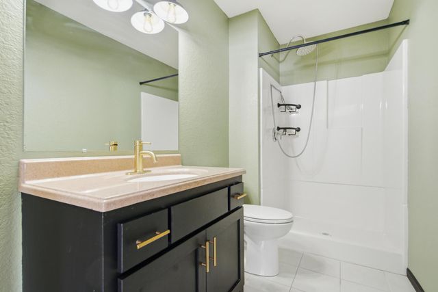 18956 Helen Way, Big Lake, MN 55309