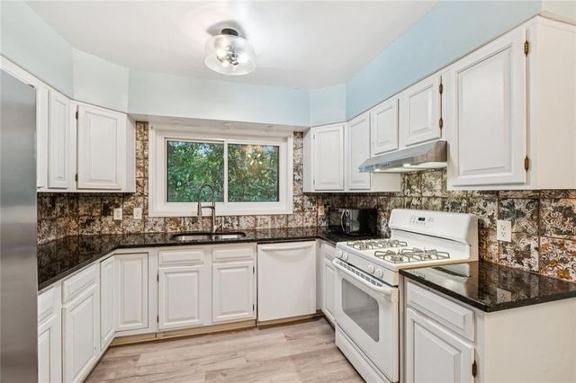 1205 Killarney SE, Smyrna, GA 30080