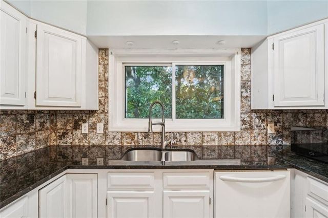 1205 Killarney SE, Smyrna, GA 30080