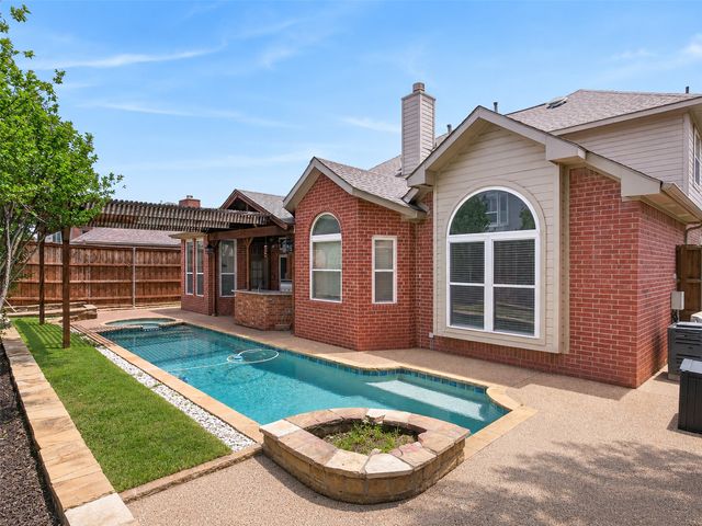 1728 Forest Glen Drive, Flower Mound, TX 75028
