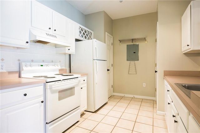 955 Juniper Street NE 3228, Atlanta, GA 30309
