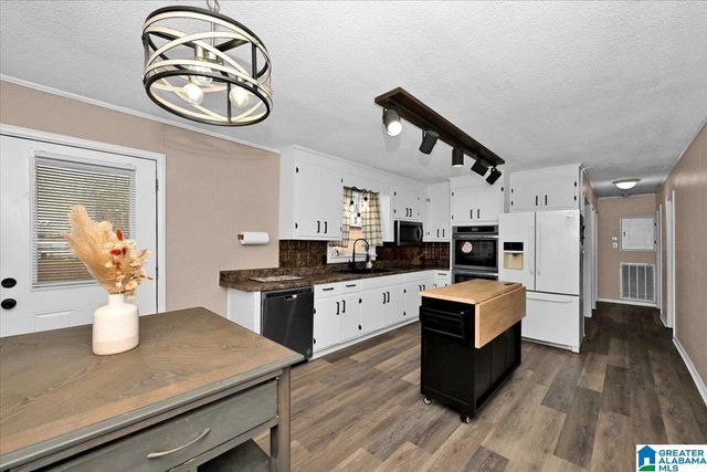 196 COUNTY ROAD 497, Cullman, AL 35055