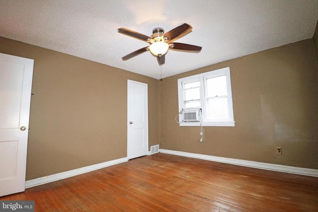 35 S ANDREWS AVE, Glenolden, PA 19036