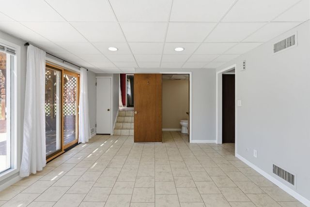 937 N Marguerite Pkwy, Derby, KS 67037