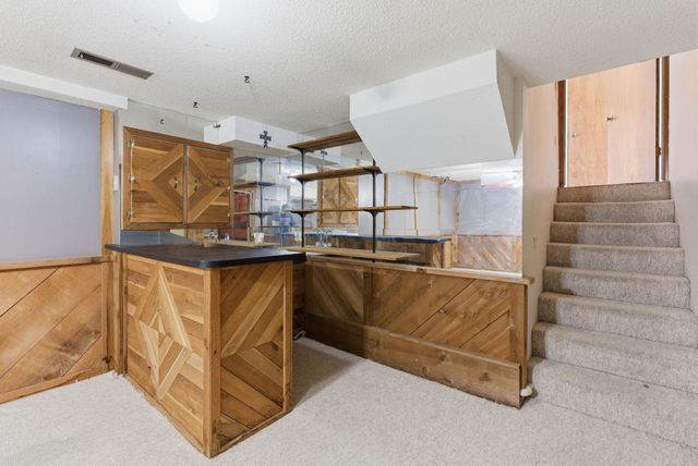 937 N Marguerite Pkwy, Derby, KS 67037