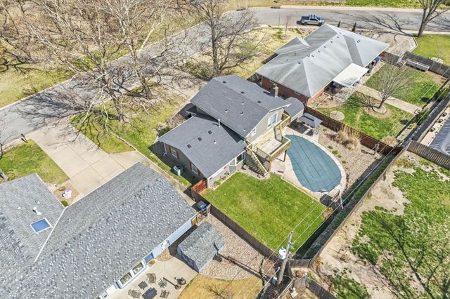 937 N Marguerite Pkwy, Derby, KS 67037