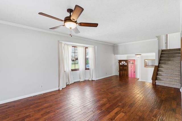 937 N Marguerite Pkwy, Derby, KS 67037