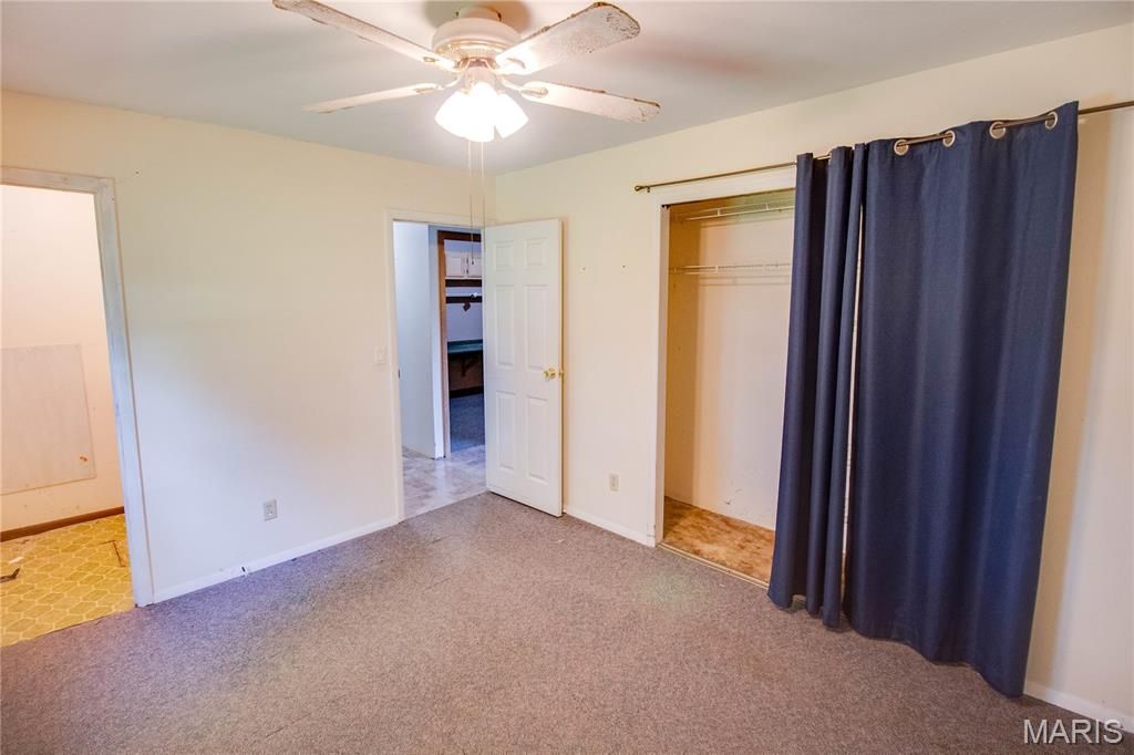 Image 21 of property listing at 511 S Pearl Street, Jerseyville, IL 62052