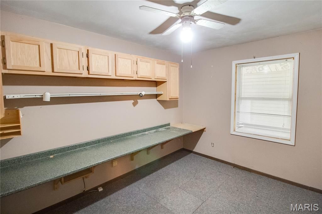 Image 25 of property listing at 511 S Pearl Street, Jerseyville, IL 62052